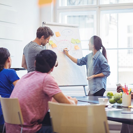 Bilingual virtual assistants working remotely from Latin America